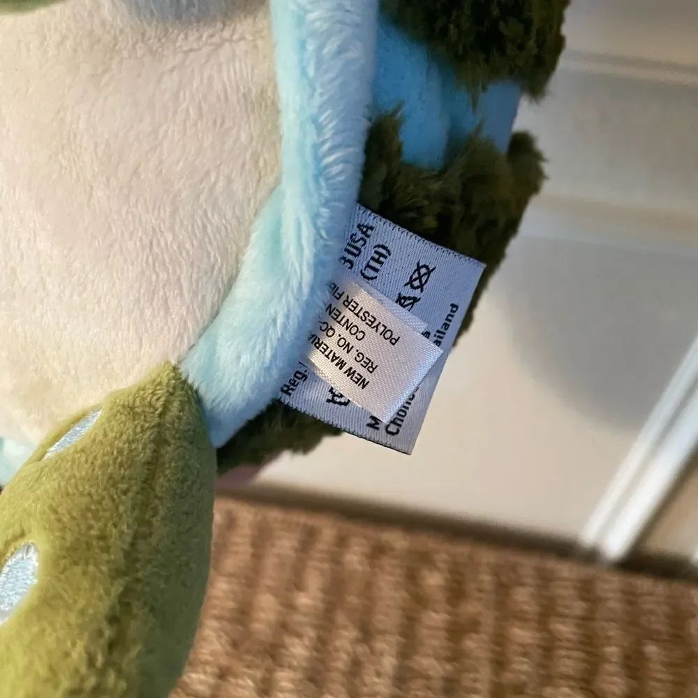 Squishable 9 inch Sea Turtle - Picture 3 of 13